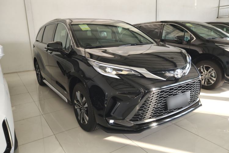 Used Toyota Granvia 2024 2.5L Hybrid Prestige PLUS Four-Wheel Drive Version
