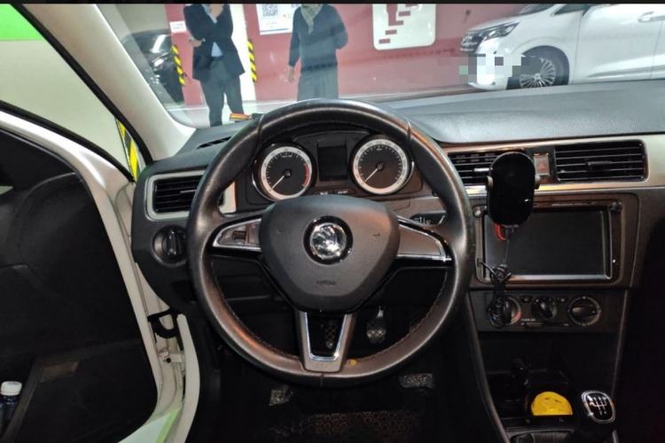 Used Skoda Rapid Spaceback 2019 Revised Version 1.5L Manual Comfort Edition China VI Standard