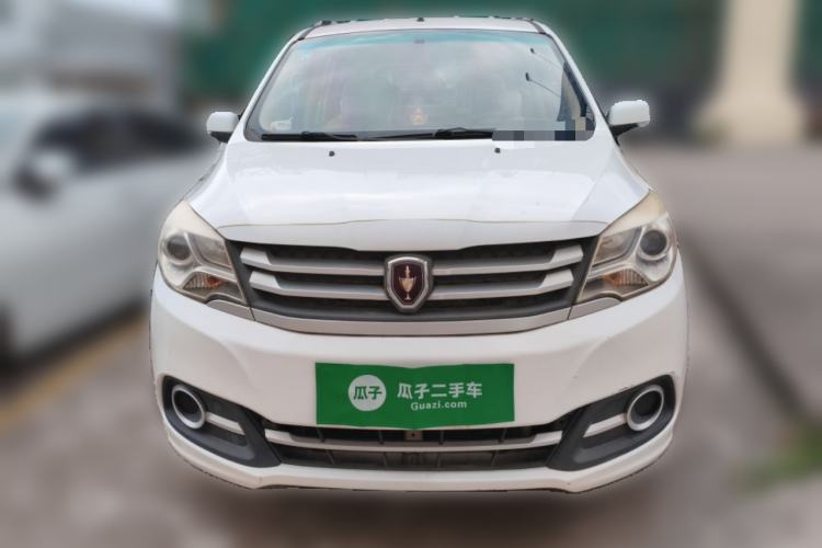Used Jinbei 750 2016 1.5L Luxury Model Front
