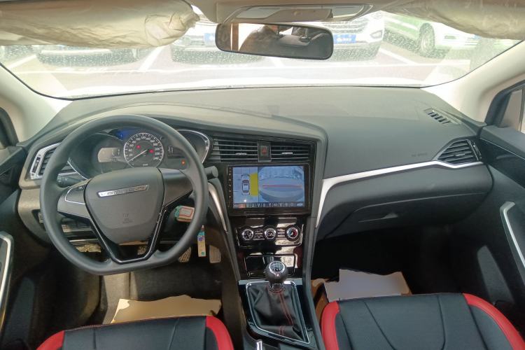 Used Venucia D60 2020 1.6L Entry Manual Comfort Edition
