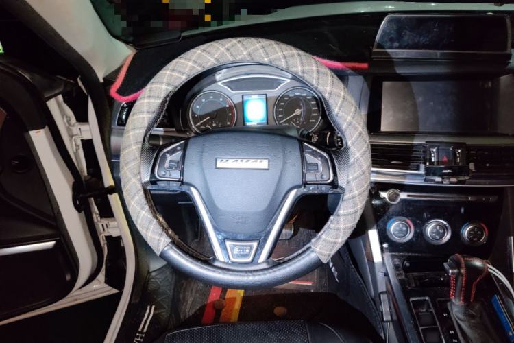 Used Haval H7 2016 Blue-Label H7 2.0T Automatic Luxury Model
