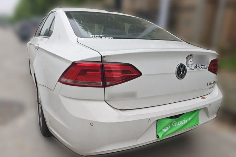 Used Volkswagen Lamando 2017 230TSI DSG Fashion Edition
