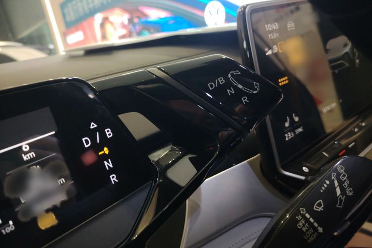 Used Volkswagen ID.6 CROZZ 2022 Long-Range PRO Edition
