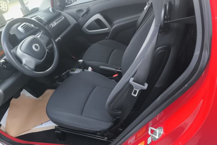 Used smart fortwo 2012 1.0 MHD Hardtop Comfort Edition Left Front Seat