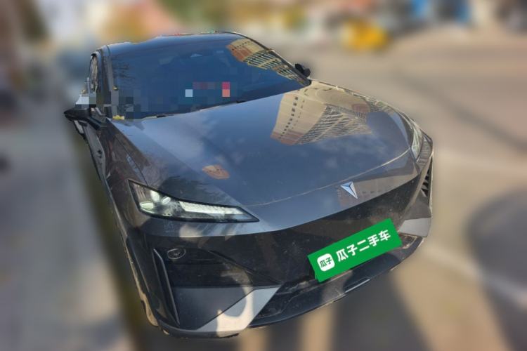 Used Deepal S07 2023 200Max Range-Extended Version Front Right 45 Deg