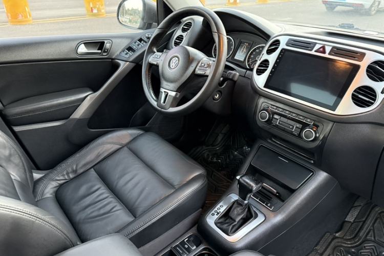 Used Volkswagen Tiguan 2010 2.0 TSI Automatic All-Wheel-Drive Elite Edition