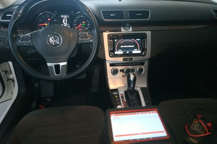 Used Volkswagen Magotan 2012 Travel Edition 2.0 TSI Comfort Version
