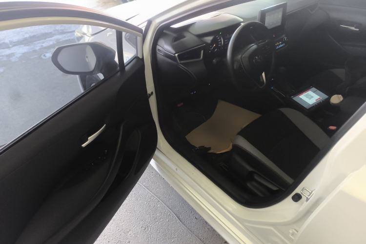 Used Toyota Levin 2021 Dual-Motor 1.8H E-CVT Leading Edition
