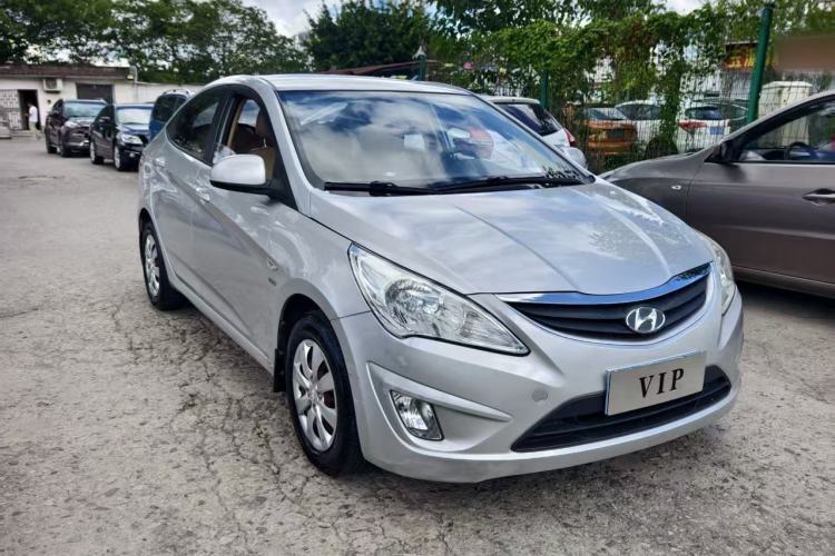 Used Hyundai Verna (older generation) 2010 Sedan 1.4L Automatic Comfort Model GS
