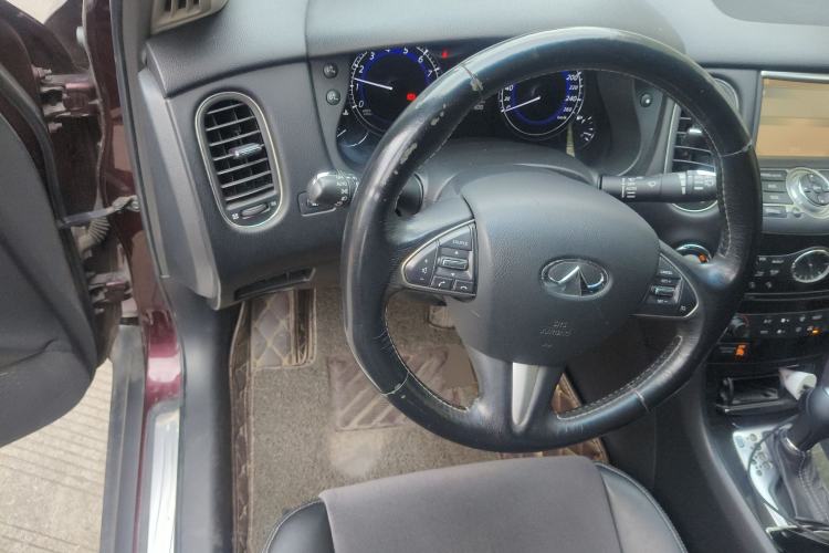 Used Infiniti QX50 2015 2.5L Comfort Edition