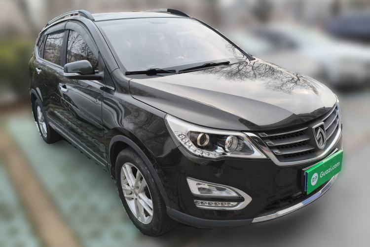 Used Baojun 560 2015 1.8L Manual Elite Edition