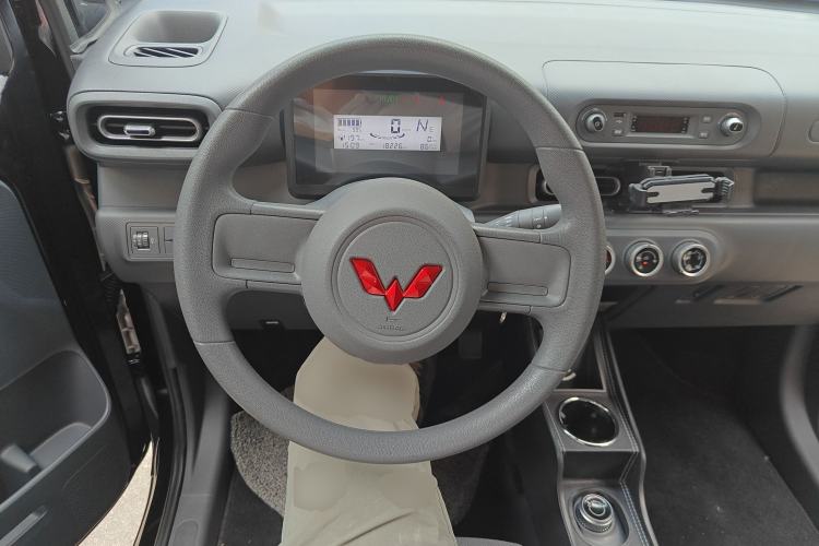 Used Wuling Zhiguang New Energy 2025 Comfort Model Steering Wheel