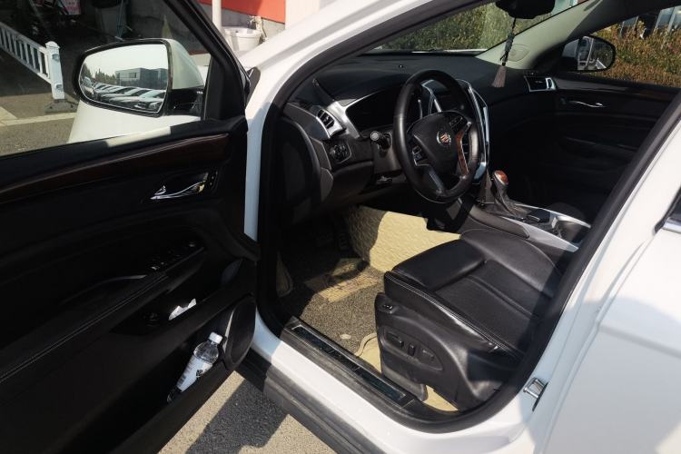 Used Cadillac SRX 2015 3.0L Elite Model