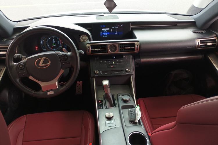 Used Lexus IS 2015 200t F SPORT