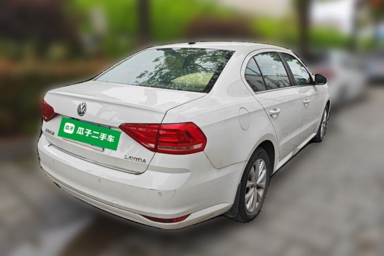 Used Volkswagen Lavida 2017 1.6L Manual Comfort Edition Rear Right 45 Deg