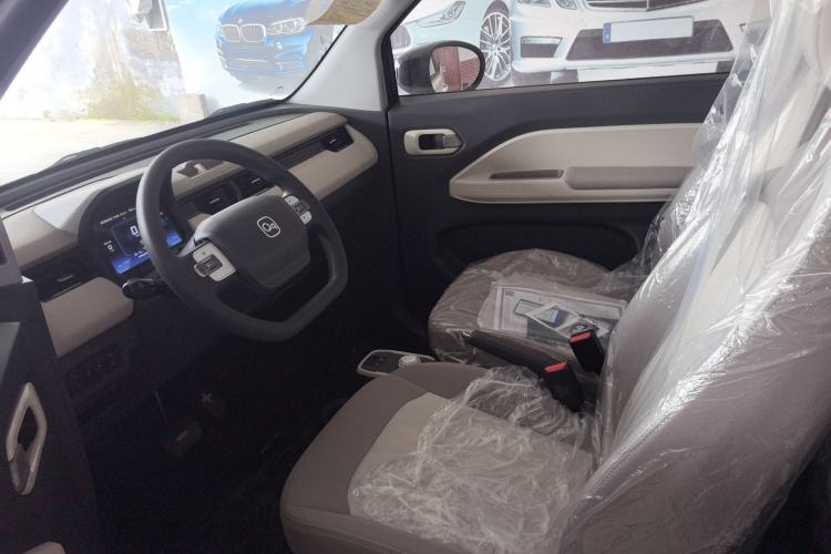 Used Chery QQ Ice Cream 2024 Edition Youth Version 205km Sundae Left Front Seat