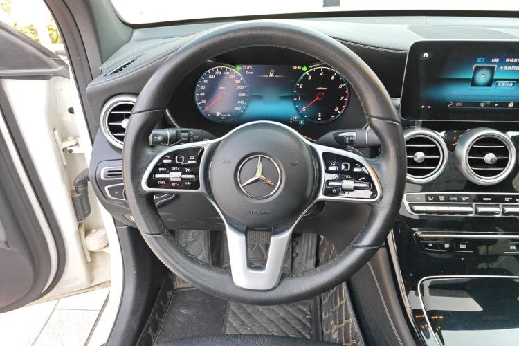 Used Mercedes-Benz GLC 2020 Facelifted GLC 260 L 4MATIC Dynamic Edition