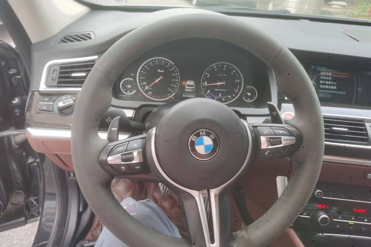 Used BMW 5 Series GT 2014 528i Leading Model
