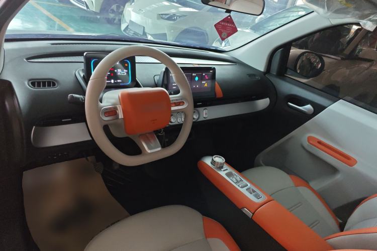 Used CHANGAN NEVO Lumin 2025 301km Honey Dew Edition
