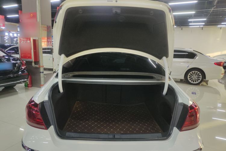 Used Volkswagen FAW-Volkswagen CC 2016 1.8TSI Luxury Model
