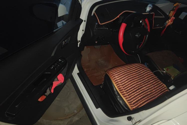 Used BAIC New Energy EC 2017 EC180 Elegant Edition Driver Seat