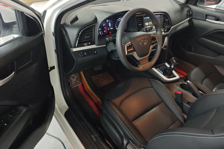 Used Hyundai Elantra (6th Generation / Lingdong) 2016 1.6L Automatic ZhiXuan – Elite Version
