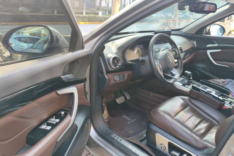 Used Wey VV7 2017 2.0T Flagship Model
