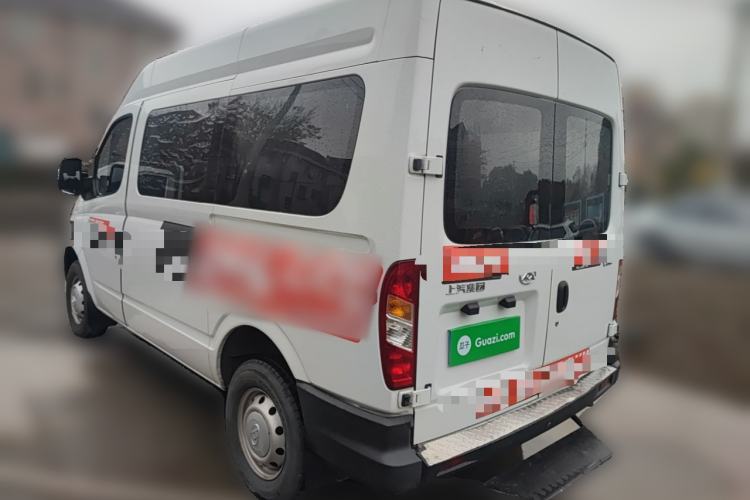 Used SAIC MAXUS Xintu V80 2019 2.5T Classic Edition 6-Speed Manual – Aoyuntong Modified Version Short Wheelbase Mid-Height Roof 5/6 Seats