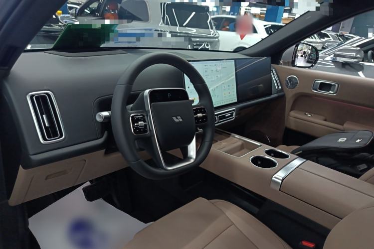 Used Li Auto L9 2025 Ultra Smart Refreshed Edition Center Console