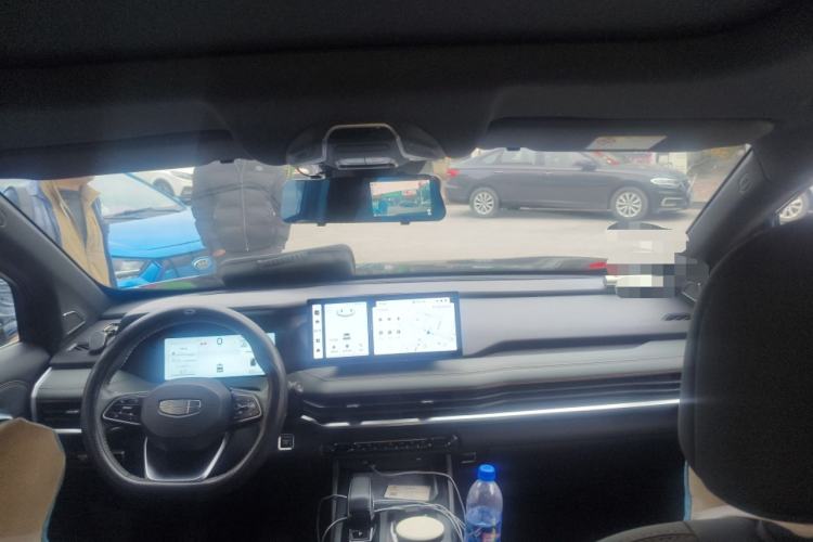 Used Geely Auto Haoyue L 2023 2.0T DCT Prestige Edition