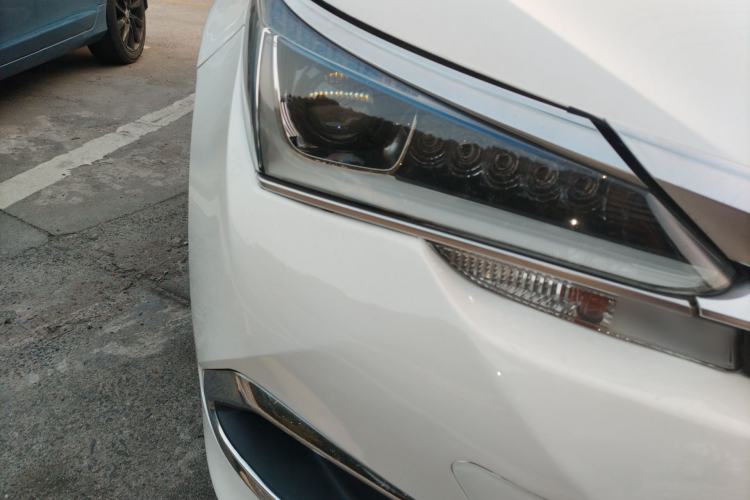 Used Toyota Corolla 2017 Revised Dual-Engine 1.8L E-CVT Leading Edition
