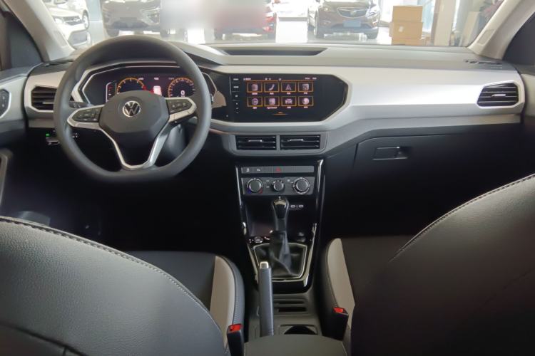 Used Volkswagen Tacqua 2021 1.5L Automatic Yue Zhi Lian Edition Center Console