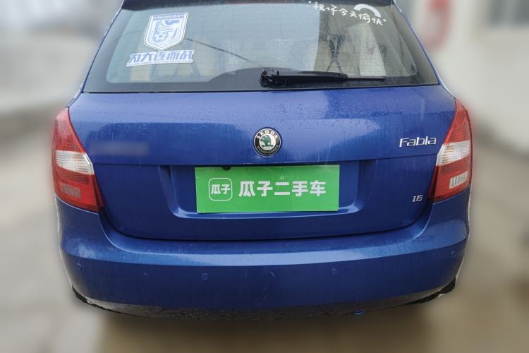 Used Skoda Fabia 2011 1.6L Automatic Crystal Edition