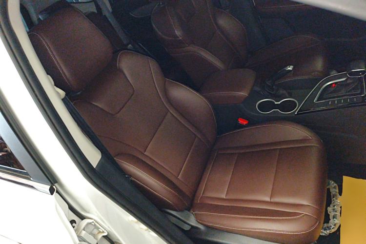 Used FORTHING T5 2022 Shengshi Edition 1.5T Automatic Dream Version Five Seats Right Front Seat