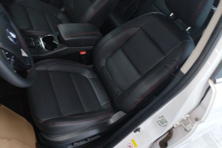 Used Changan CS75 2017 Shangkui Edition 1.5T Automatic Fengxiang Model