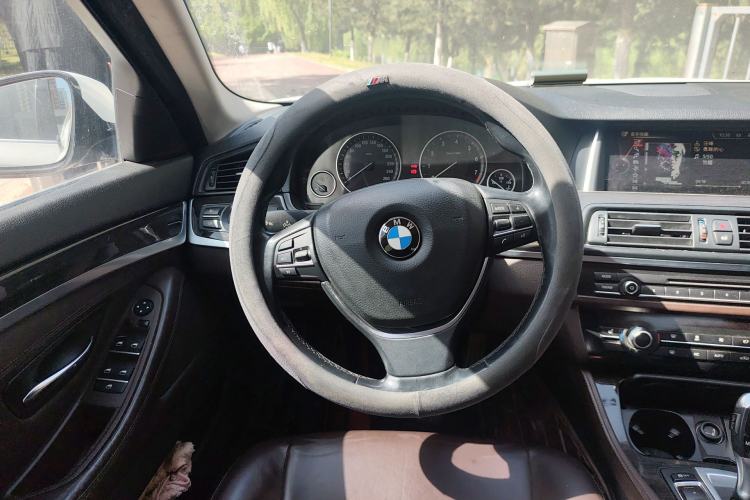 Used BMW 5 Series 2014 525Li Luxury Design Package