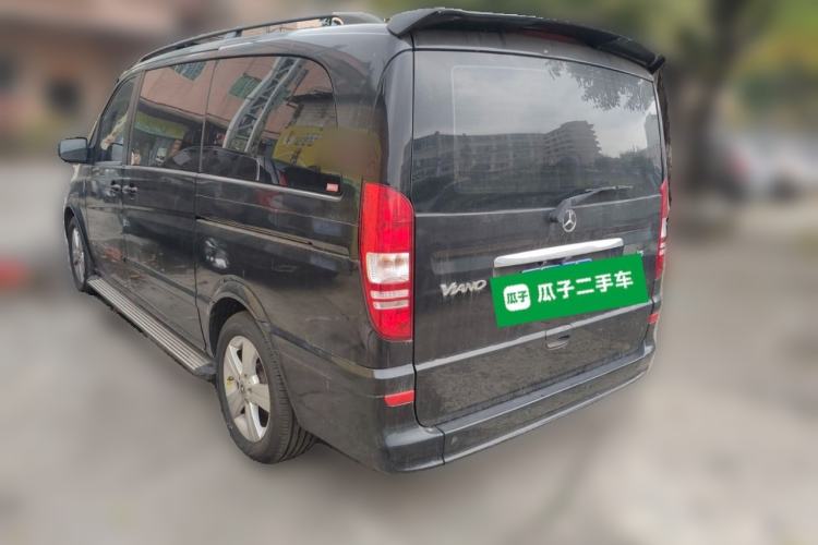 Used Mercedes-Benz Viano 2011 2.5L Navigator Edition
