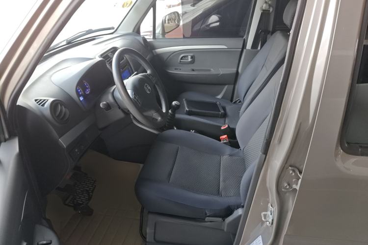 Used Suzuki Wagon R X5 2013 Cruise Edition 1.4L VVT Standard Model
