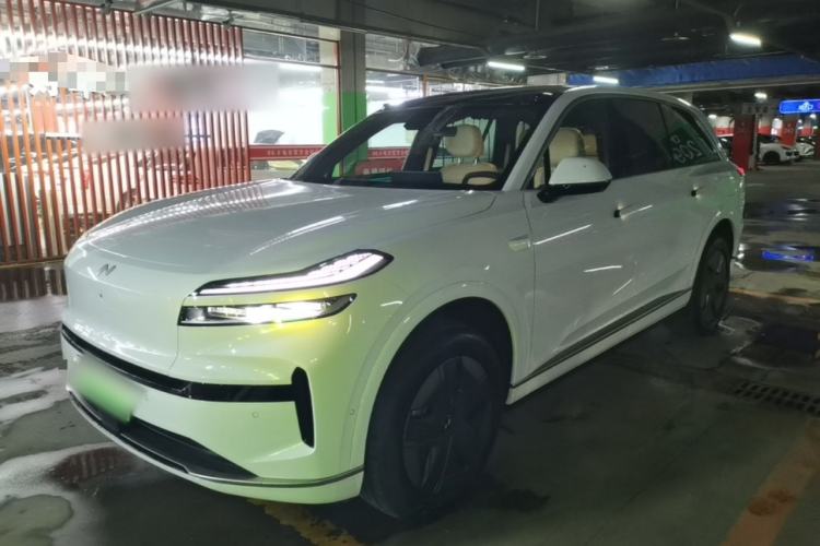 Used ONVO Luxeed L90 2025 Model—Max Six-Seater Version