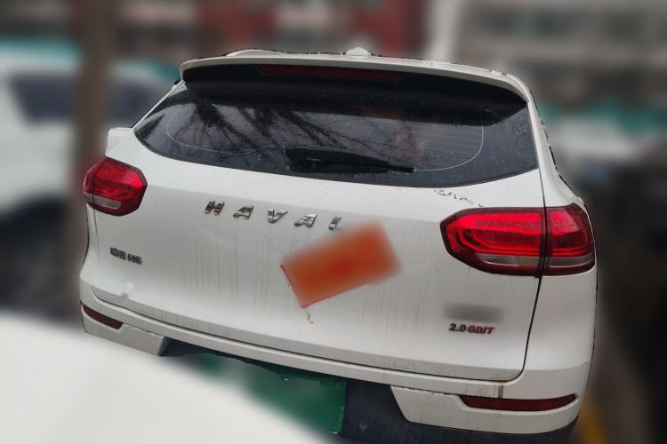 Used Haval H6 2017 Red Label 2.0T Automatic Two-Wheel Drive ZhiShang Model