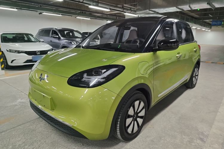 Used Wuling Bingo 2023 333 km Lingxi Connected Version Guazi used car, China used car export, Used car for sale, Used  cars, Cheapest cars for sale