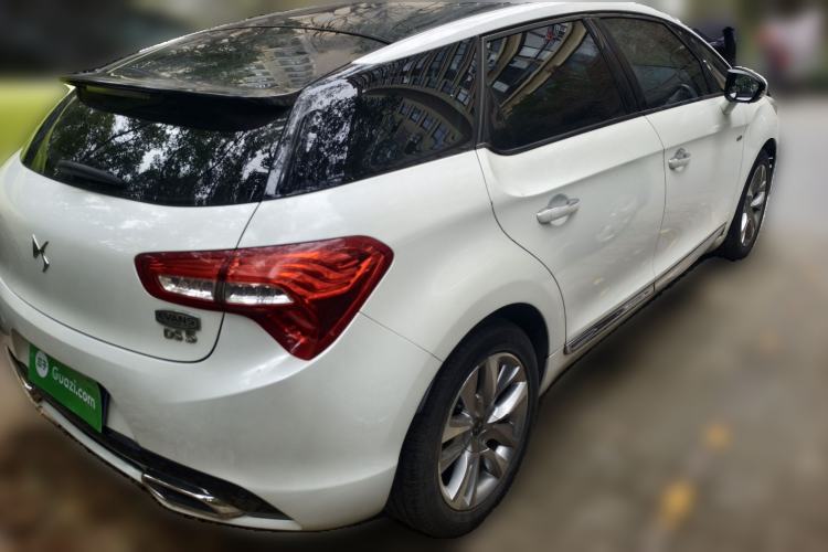 Used DS 5 2013 1.6T Luxury Edition THP200
