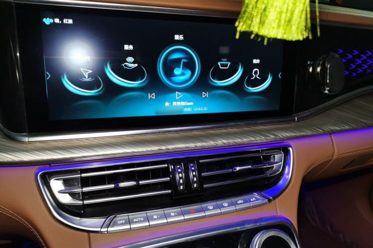 Used Hongqi H9 2020 2.0T Smart Connect Flagship Edition Audio And AC Panel