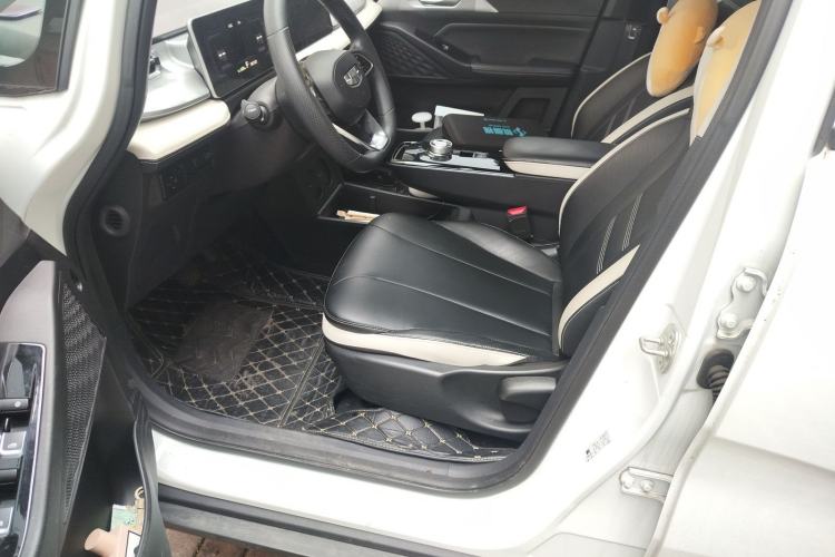 Used Geometry E Firefly 2023 320KM Cute & Handsome Tiger 5 Seats