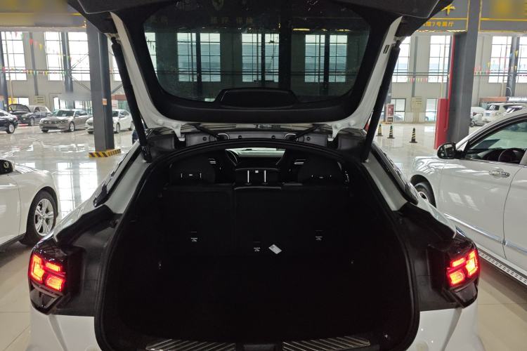 Used Lynk & Co 05 2020 2.0TD Four-Wheel Drive HypeHalo