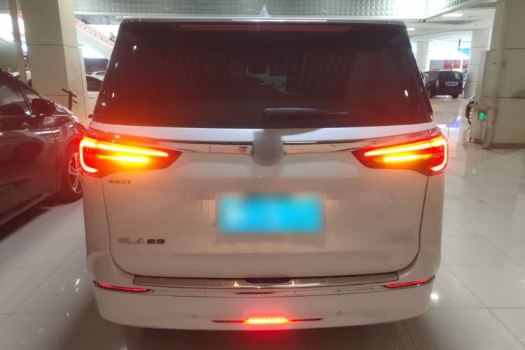 Used Buick GL8 2022 ES Landtrek 653T Luxury Edition
