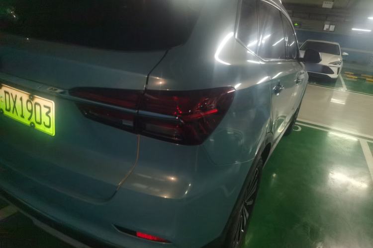 Used Roewe RX5 New Energy 2017 ERX5 EV400 Electric Internet Flagship Edition Exterior 3