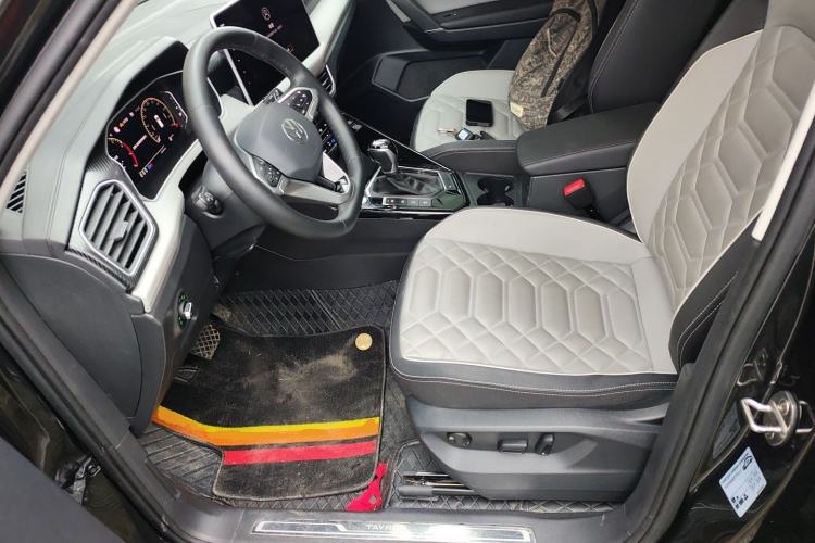 Used Volkswagen Tayron 2023 280TSI Two-Wheel-Drive Luxury Plus Advanced Version Left Front Seat