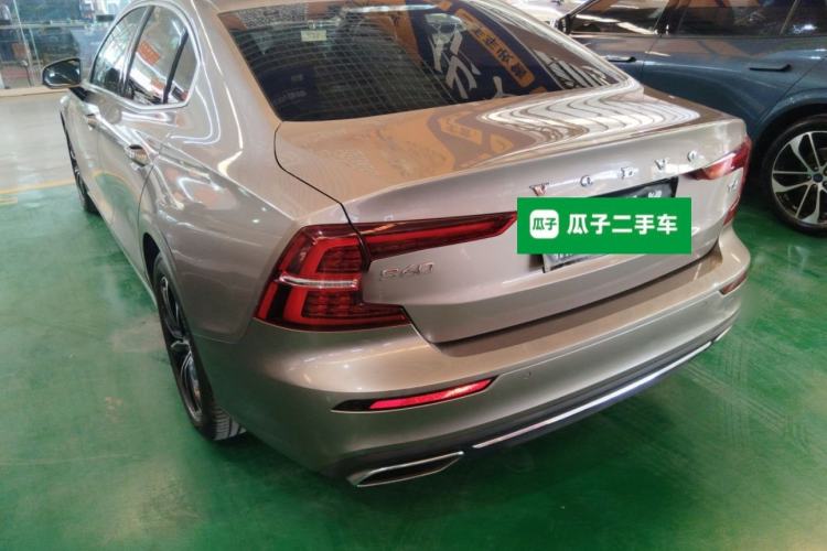 Used Volvo S60 2021 T4 Zhiyi Luxury Edition