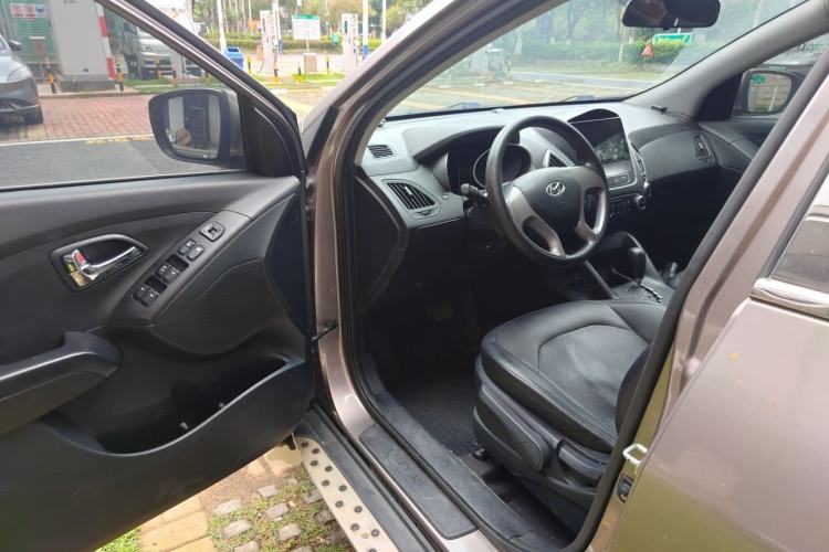 Used Hyundai ix35 2015 2.0L Automatic 2WD Comfort Edition China V Standard
